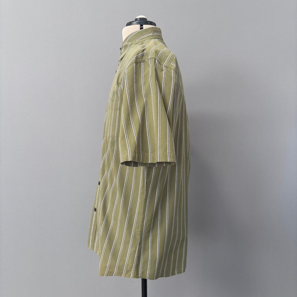 Mens Short Sleeve Button Front Shirt - Picture 3 of 7